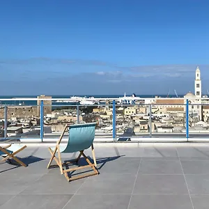 Osservatorio Sul Mare , Bari Italien